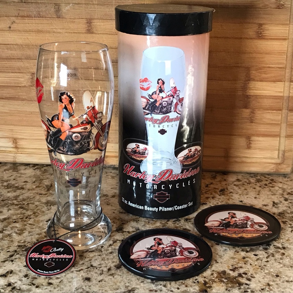 HARLEY DAVIDSON 🍺 AMERICAN BEAUTY BETTY PILSNER/COASTER COLLECTORS ITEM 🌟NEW🌟